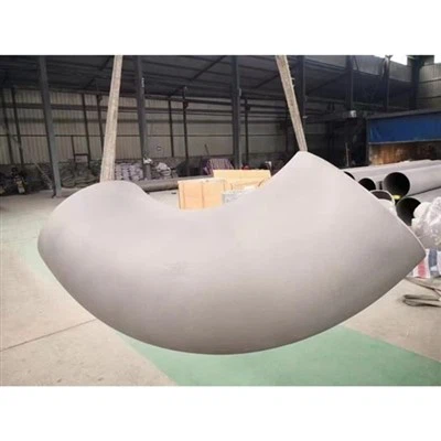 Grande curva di titanio